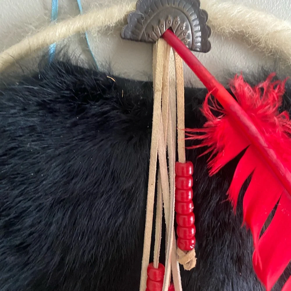RARE INDIAN VINTAGE LARGE HANDMADE DREAM CATCHER Fur Feather Native Boho 12x18 - Picture 2 of 13